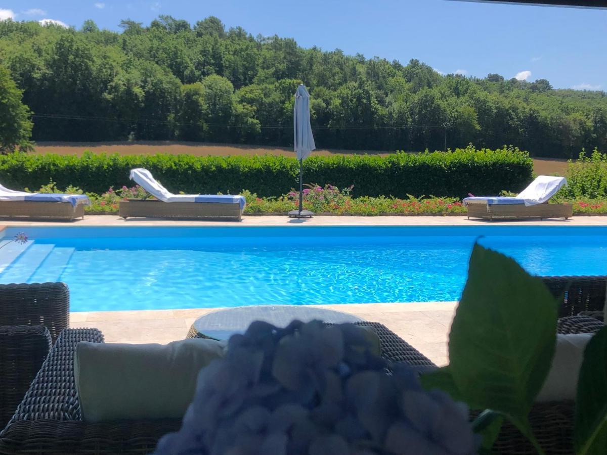 La Libertie Bed & Breakfast Campsegret Dış mekan fotoğraf