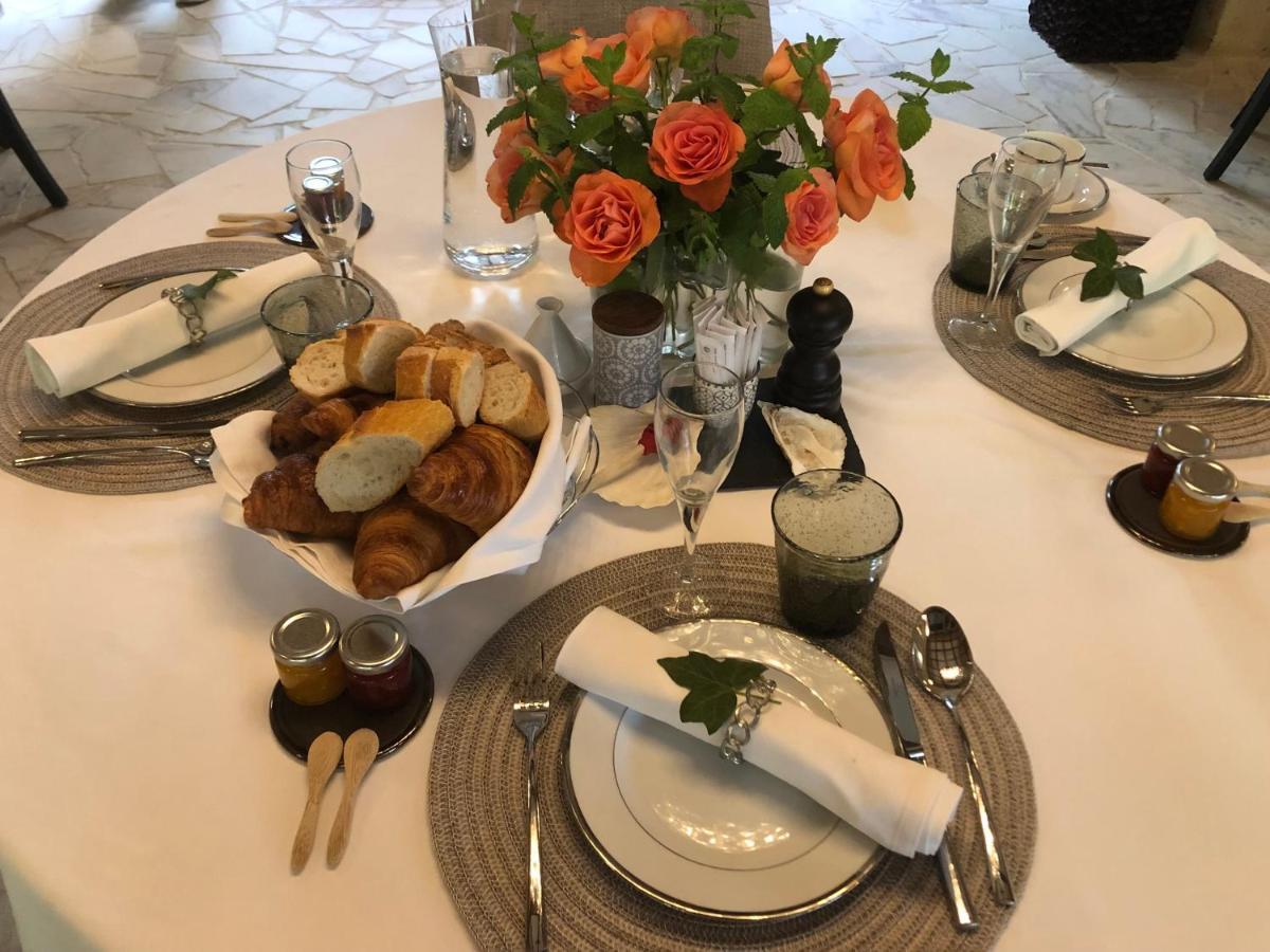 La Libertie Bed & Breakfast Campsegret Dış mekan fotoğraf